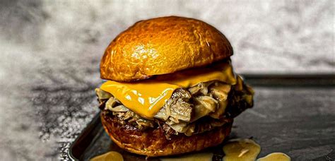 Lechon Baka Burger - Recipe