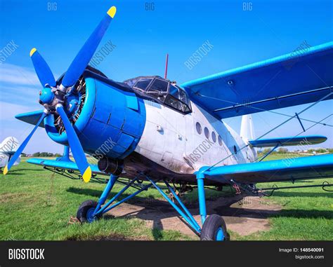 Picture Old Biplane On Image & Photo (Free Trial) | Bigstock