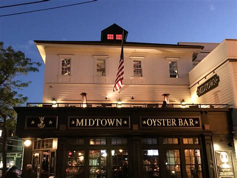 Midtown Oyster Bar - Vermont Sports Magazine