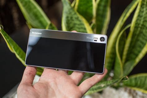 Lenovo Vibe Shot is half-camera, half smartphone (pictures) - CNET