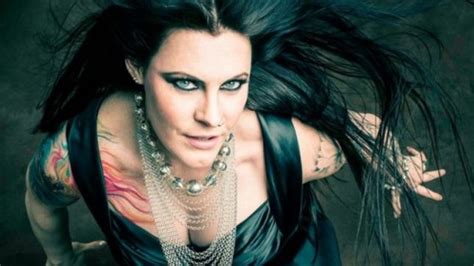 NIGHTWISH Vocalist FLOOR JANSEN Featured In New Video Interview - "Very Pregnant, But Very Happy ...