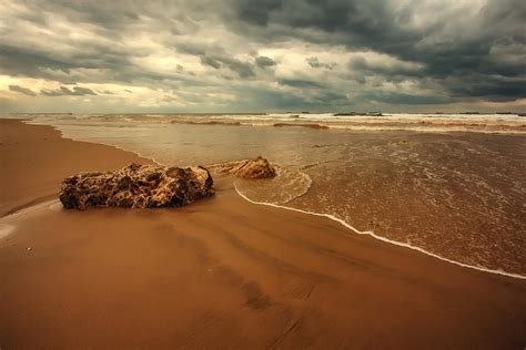 Ashdod beach Photograph by Mark Perelmuter - Fine Art America