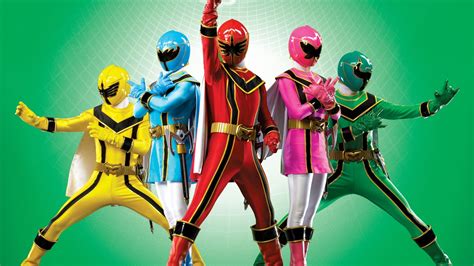 POWER RANGERS MYSTIC FORCE Is Magically Terrible — GeekTyrant