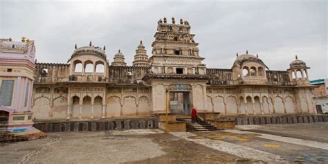 About Saraswati Temple Pushkar, History, Location, Information of temple