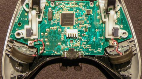 Repair an Xbox 360 Controller - retrostuff