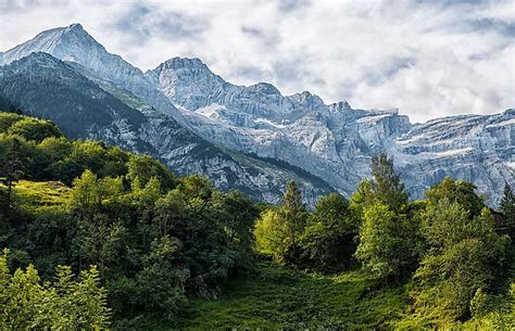 Pyrenees Mountains - WorldAtlas