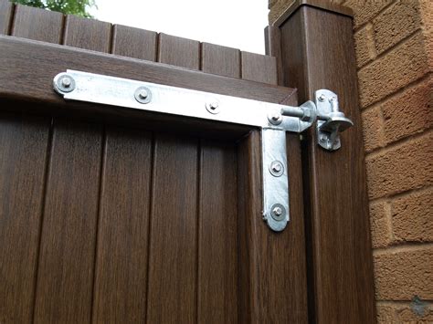 Fensys UPVC plastic gate system heavy duty braced galvanised hinge with stainless steel fixings ...