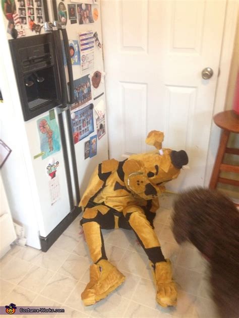 Golden Freddy Costume - Photo 5/5