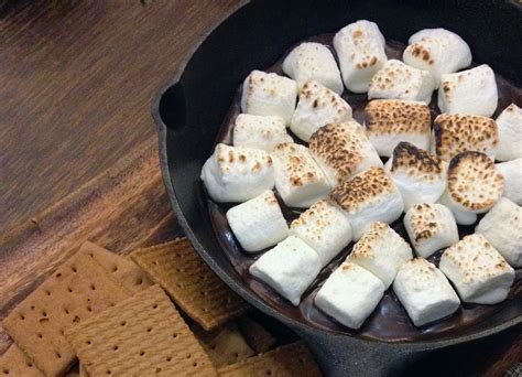 Here's How to Roast a Marshmallow in the Comfort of Your Own Kitchen! - thedancingcucumber.com