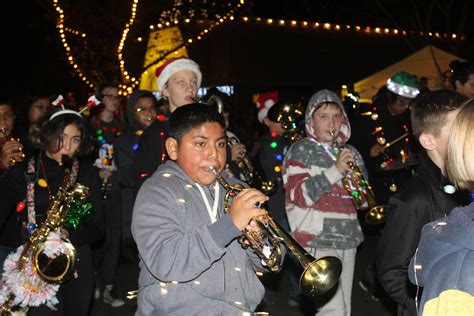 Downtown Turlock prepares for holiday events - Turlock Journal