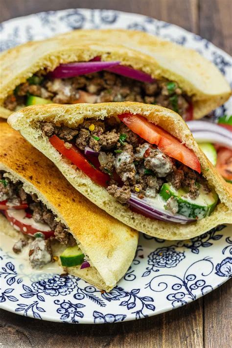 Kofta-Seasoned Ground Beef Pita Sandwich - Easy Healthy Meal Ideas