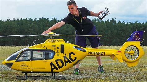 GIANT XXL RC MODEL SCALE HELICOPTER EC135 EUROCOPTER / Flugfest ...