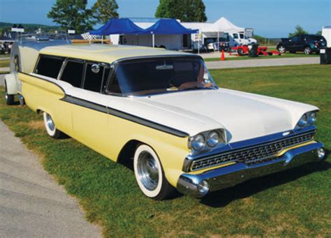 1959 Ford station wagon has room to zoom - Old Cars Weekly