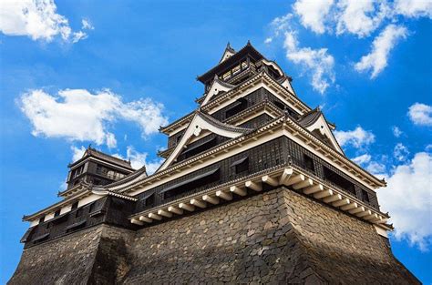 Fukuoka Castle and the City's Ancient Festivals | Japan tourist ...