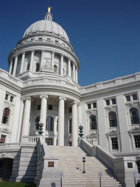 Photo: Wisconsin State Capitol Building