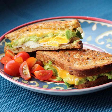 Avocado Breakfast Sandwich Recipe