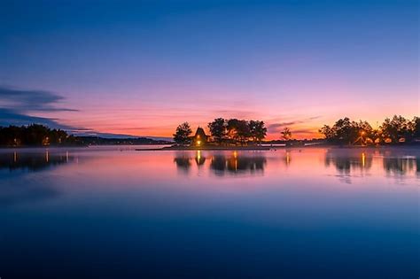 Lake Ontario - Lakes of the World - WorldAtlas.com