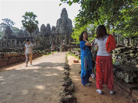 Cambodia-Angkor-Wat-Bayon-DSCN3328-800 - NeverStopTraveling