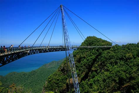 Langkawi Sky Bridge - Langkawi, Malaysia : bridgeporn