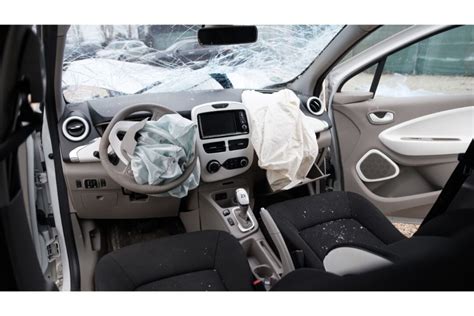 4 Different Types of Airbags - Jalopy Talk