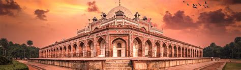 Places to Visit in New Delhi | Ancient Tombs & Forts + Top UNESCO Sites