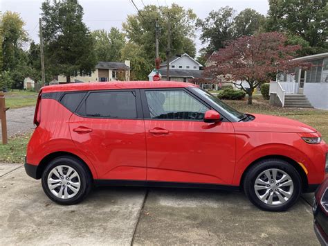 I just joined the club. 2021 Kia Soul LX 🚗 : r/KiaSoulClub