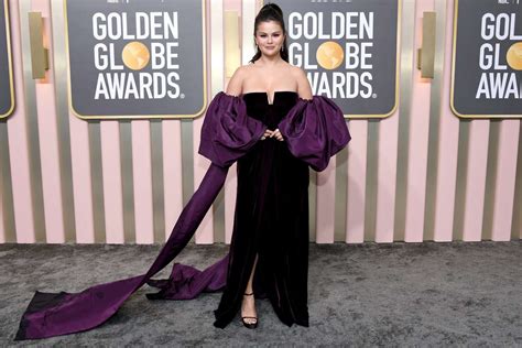 Selena Gomez Seemingly Responds to Body-Shaming Comments After 2023 Golden Globes Appearance ...