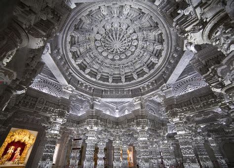 America’s Largest Hindu Temple, BAPS Akshardham in New Jersey, to Open ...