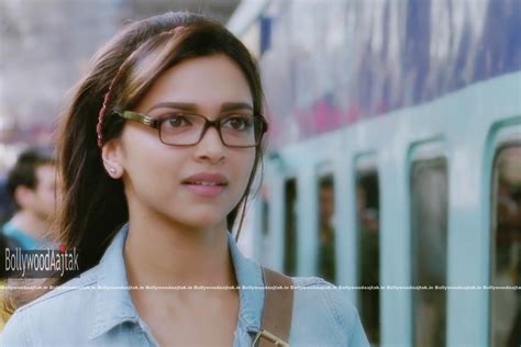 Yeh Jawaani Hai Deewani Official Trailer Ranbir Kapoor Deepika Padukone ...