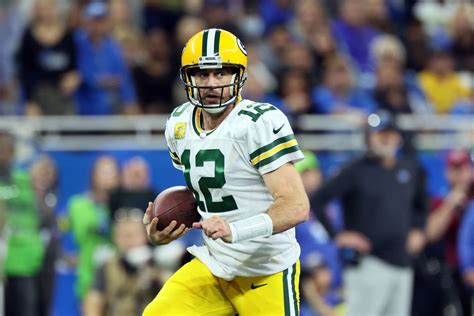 Poll: Packers fans believe Aaron Rodgers will be back in 2023 - Acme Packing Company