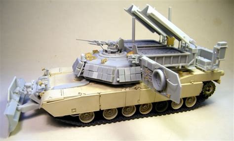 1/35 M1 ABV (Assault Breacher Vehicle) Plastic Model Kits, Plastic Models, Army Usa, Model Tanks ...