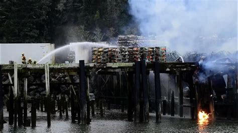 Ilwaco Landing fire burns thousands of crab pots before Washington ...