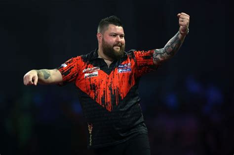 Fans lose their minds as Michael Smith seals nine-dart finish in “best ...