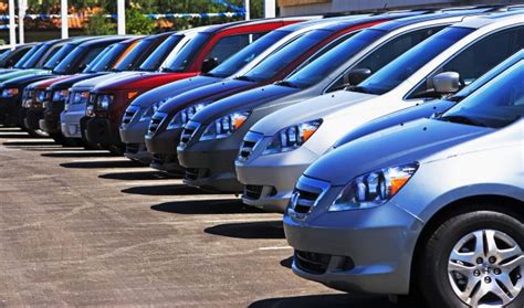 Planning to Invest in a Pre-owned Car? Here’s What You Need to Know