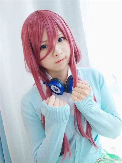 Nakano Miku, cô gái tính cách nắng mưa thất thường - Cosplay - Việt ...