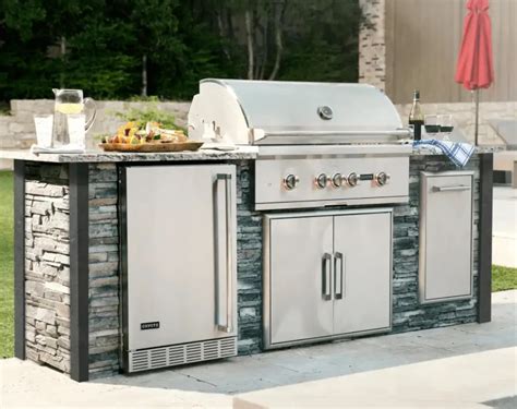 Best Outdoor BBQ Grill Islands in 2022 - Own The Grill