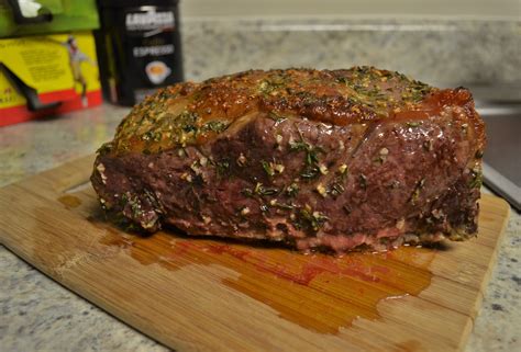 Garlic-and-herb NY Strip Roast | New york strip roast, Ny strip steak ...