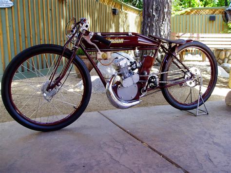 66 Auto Color: Vintage Indian Motorcycle Reproduction