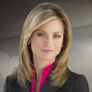 Courtney Reagan (CNBC), Bio, Age, Husband, Baby, Salary & Net Worth