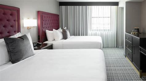 The Axis Hotel Moline, Tapestry Collection by Hilton