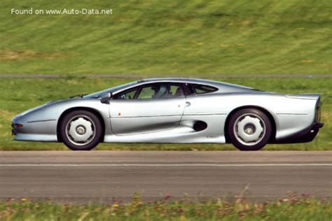 Jaguar XJ220 Top Speed - speedsdb.com