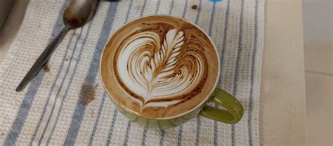 My first coffee based latte art! : r/latteart