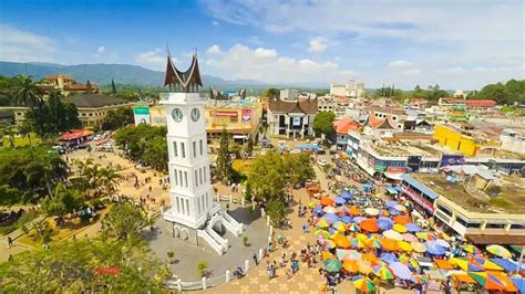 TERKINI! 15 Tempat Menarik di Padang Indonesia Khas Untuk Percutian - Ammboi