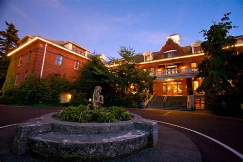 McMenamins Lays Off Thousands of Employees Amid COVID-19 Pandemic - Eater Portland