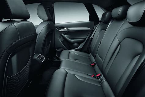 Audi-Q3-interior-3 - ForceGT.com