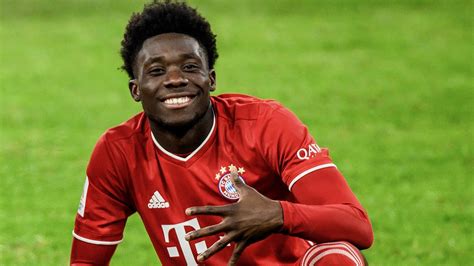 Bayern Munich's Alphonso Davies named Canadian Player of the Year ...