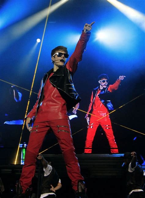 Justin Bieber's 'My World Tour' Concert Highlights (PHOTOS)