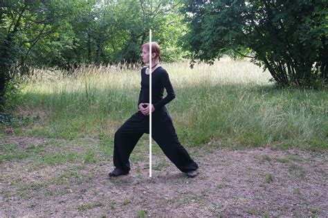 Basics about Bow-Arrow stance - PetarSmiljana Qigong