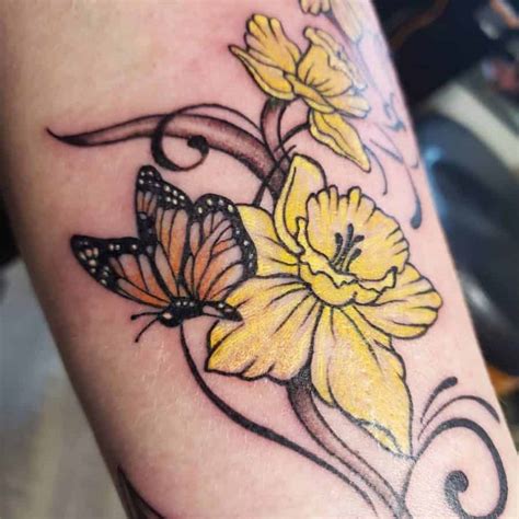 Top 37 Daffodil Tattoo Ideas - [2021 Inspiration Guide]