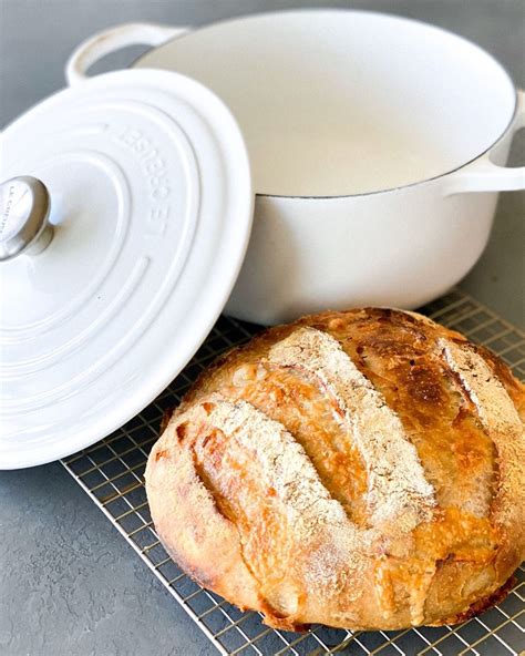 Cheddar Sage Dutch Oven Bread - Bake from Scratch | Recipe | Dutch oven ...